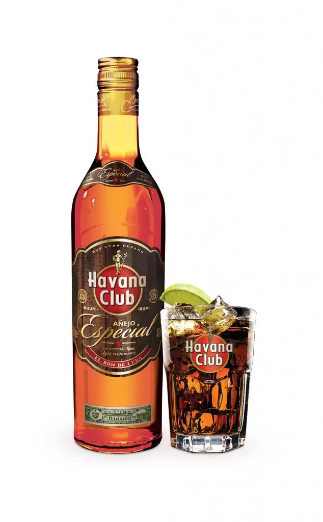 HAVANA_CLUB_especial_Bouteille_et_verre HAVANA CLUB especial