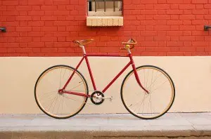 Omer bière vélo rouge