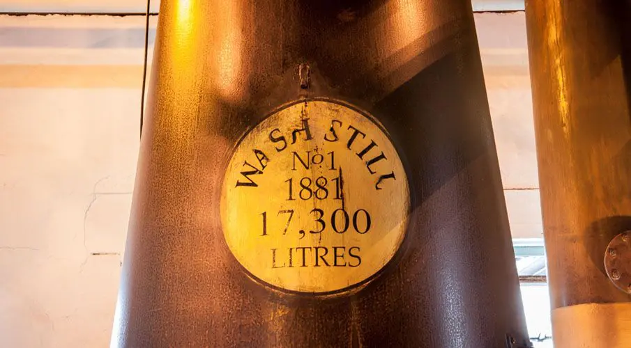 Bruichladdich, du passé au futur : Carnet de route écossais #6 Bruichladdich whisky distillerie