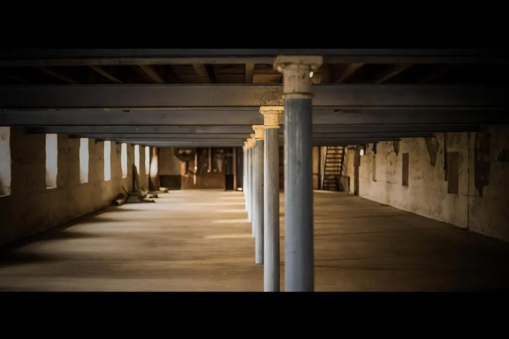 Glen Garioch Whisky Distillery