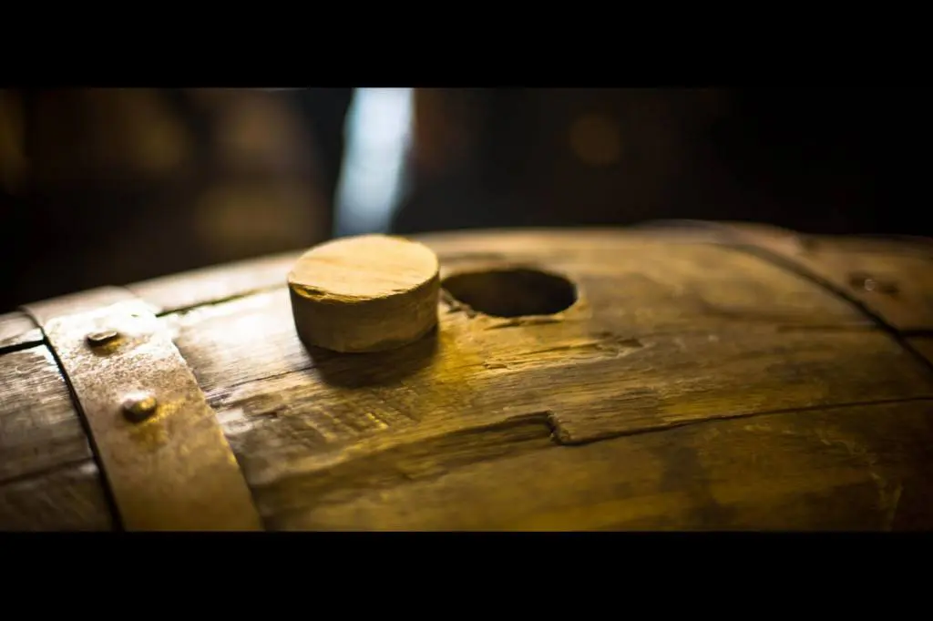 Glen Garioch Whisky Distillery