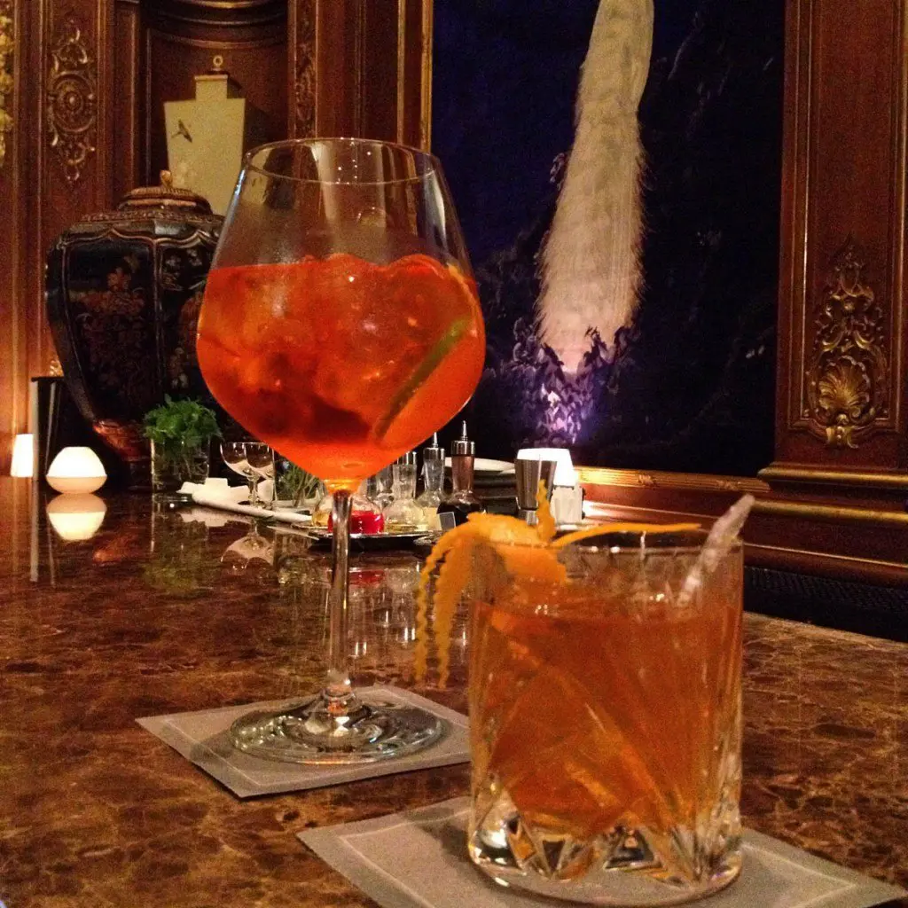 Mathieu Le Feuvrier Bar Le Peninsula