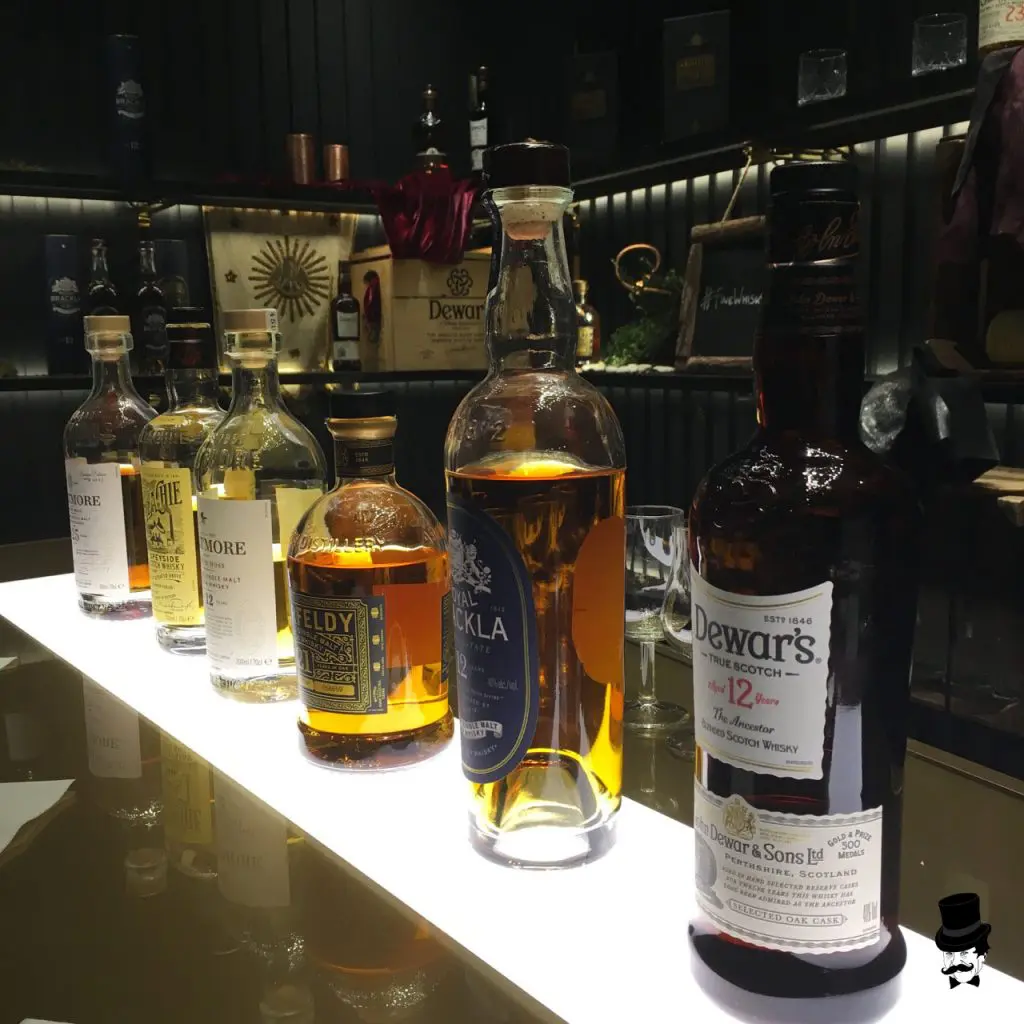 Dewar's and Son - Soirée ForGeorges au Whisky shop paris Dewar's and Son - Soirée ForGeorges au Whisky shop paris
