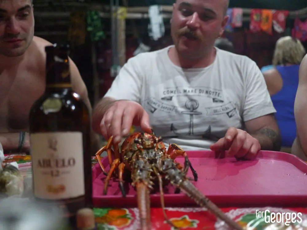 Ron Abuelo et langouste