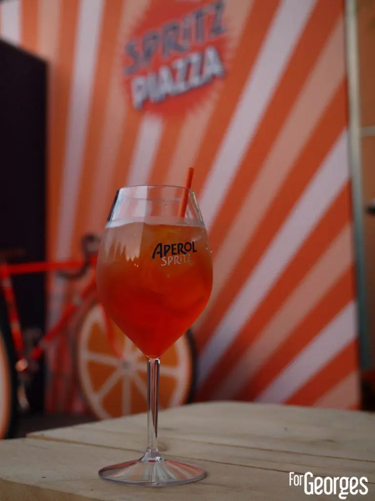 Aperol Spritz Piazza Paris