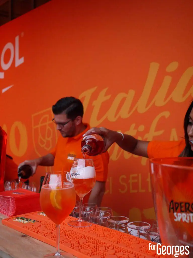 Aperol Spritz Piazza Paris