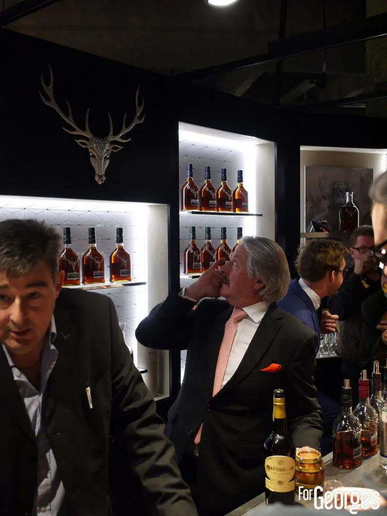 Richard Paterson alias The nose sur le stand The Dalmore - Whisky live Paris