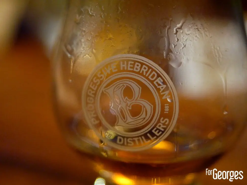 Port Charlotte MRC: 01 whisky