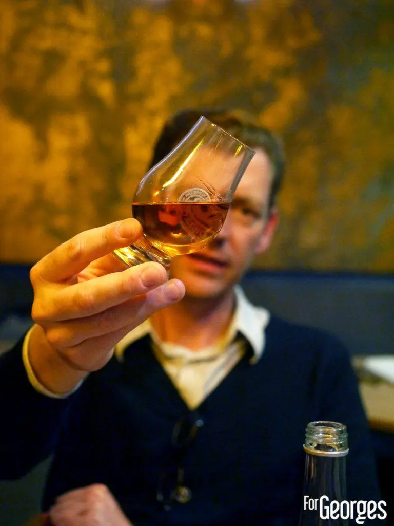 Port Charlotte MRC: 01 whisky