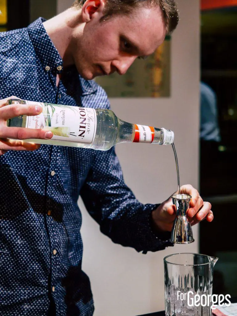 Participant Monin cup 2018 cocktail préparation