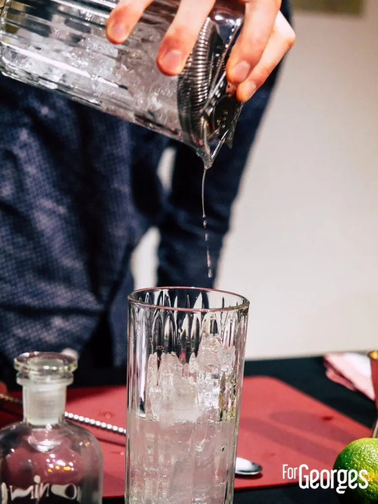 Participant Monin cup 2018 cocktail préparation
