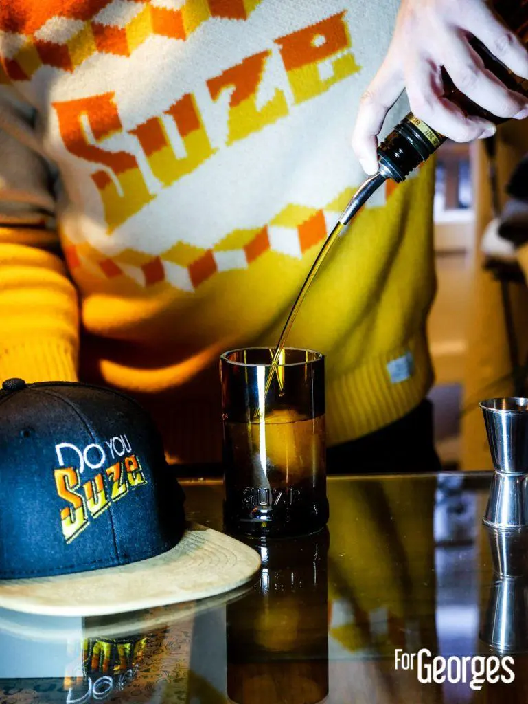 Barman avec Racines de Suze