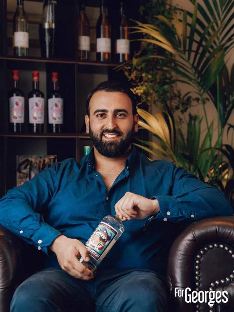 Sharam Mohebbi - Suède