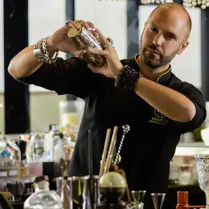 Matthias Giroud - Wm Signature