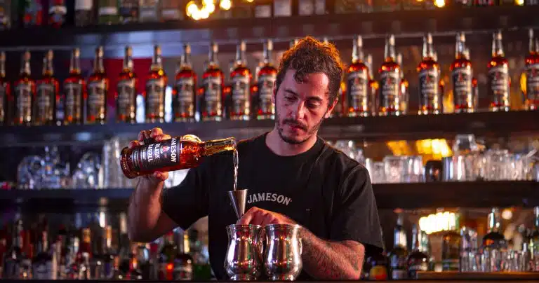 Blue Blazer par Jameson