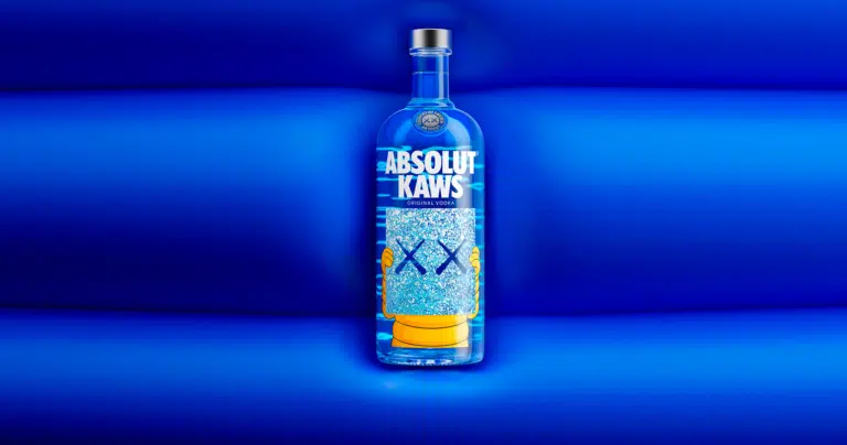 Absolut Kaws : de la toile au flacon, le pari de l’objet de collection Kaws absolut
